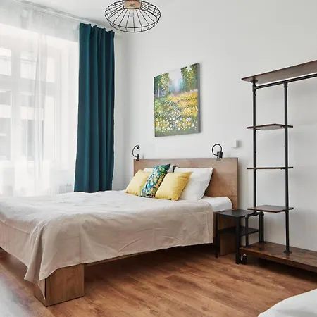 Prague Days - Spacious 3Bdr Apartment - Trendy Neighbourhood Exterior photo